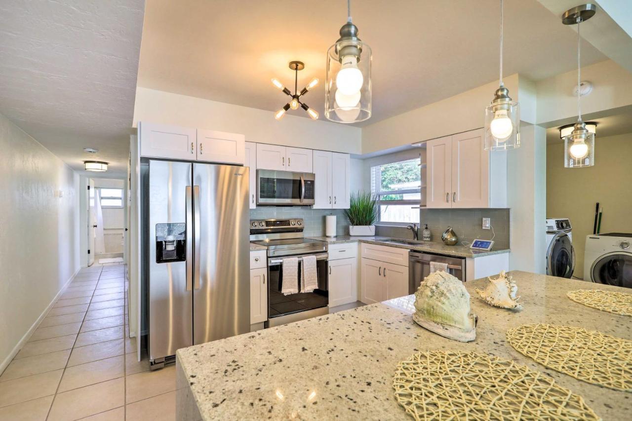 Cute And Cozy Florida Duplex Walk To Beaches! Cocoa Beach Εξωτερικό φωτογραφία