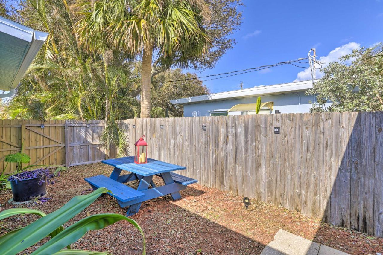 Cute And Cozy Florida Duplex Walk To Beaches! Cocoa Beach Εξωτερικό φωτογραφία